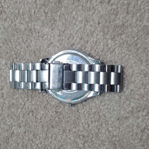 Michael Kors Watch Silver - Picture 2 of 4